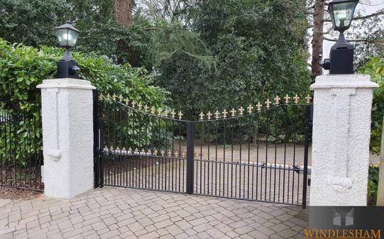 Inverted Metal Gates with Lighting