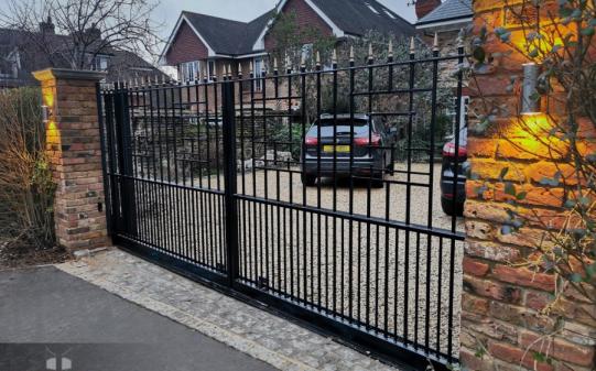 Windlesham Gates Metal Automatic Gates