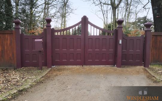 Despoke Timber Electric Gates