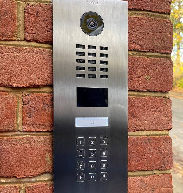 Access Control Systems for Gates and Driveways