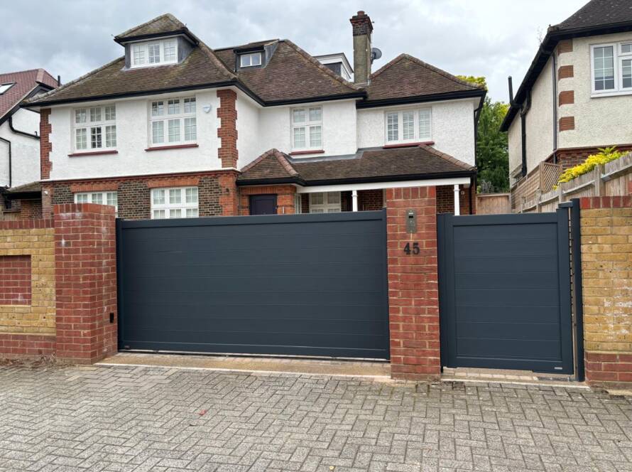 Aluminium Gates