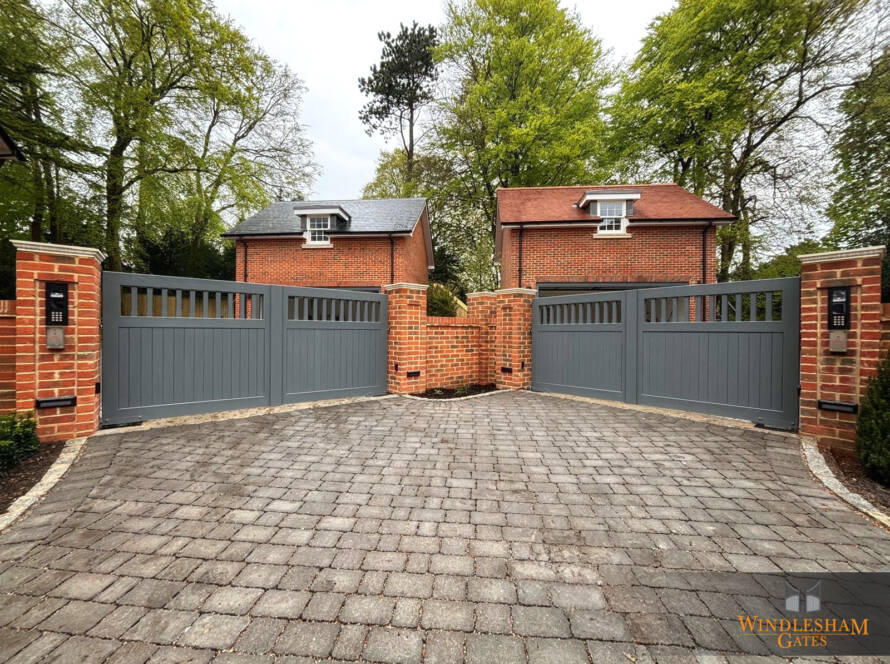 Automatic gates